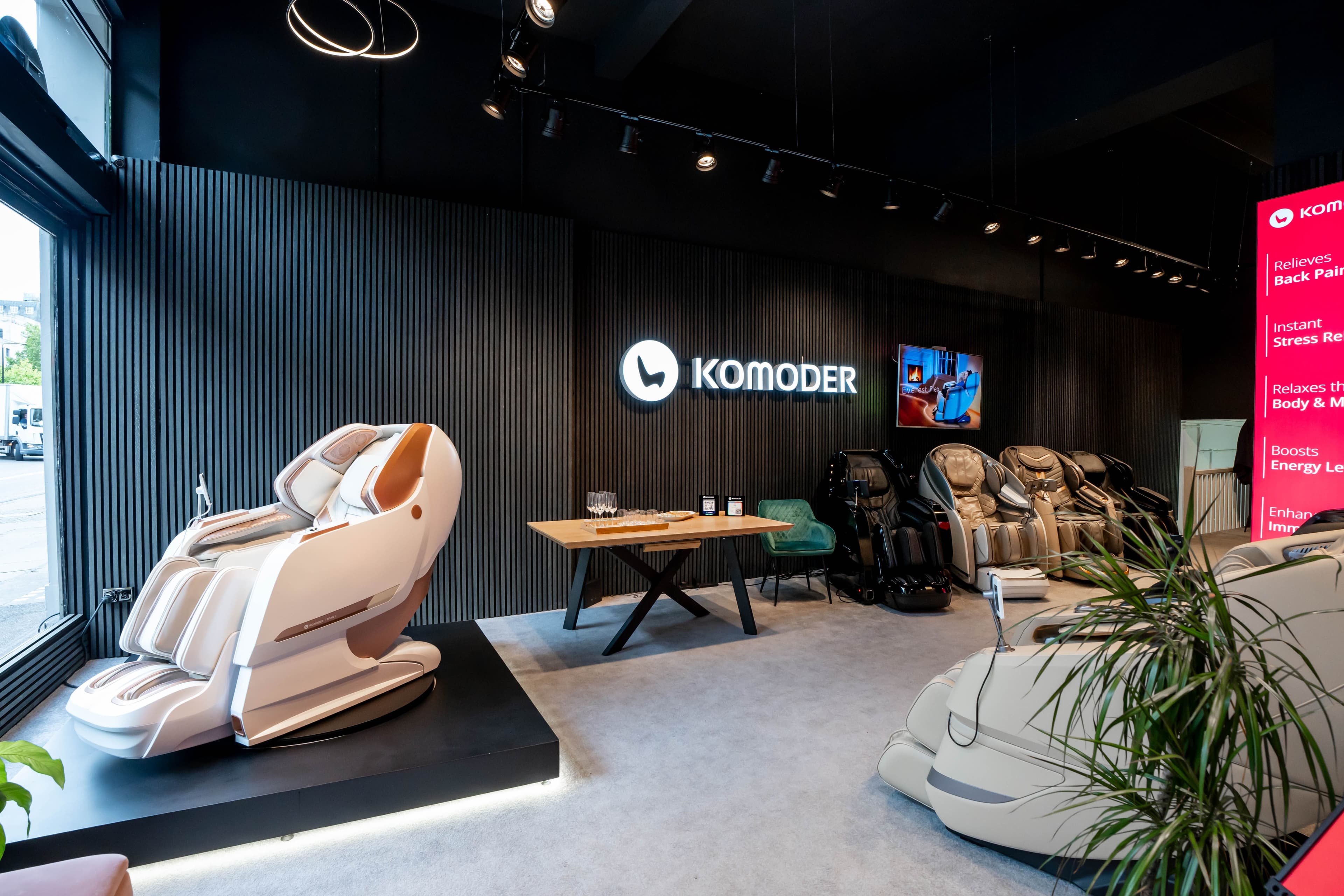 Showroom-London-47.jpg
